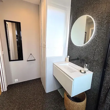 Le Penthouse Murat C