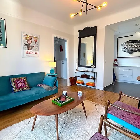 Le Penthouse Murat C アパート